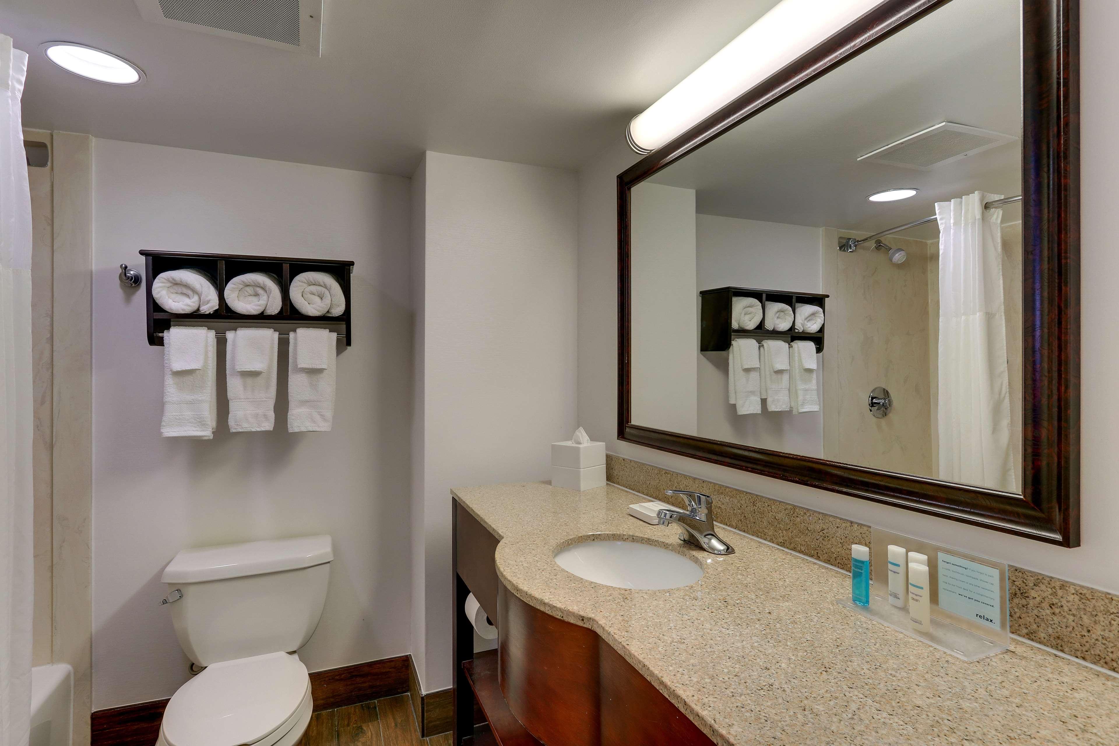 Hampton Inn Springfield Esterno foto