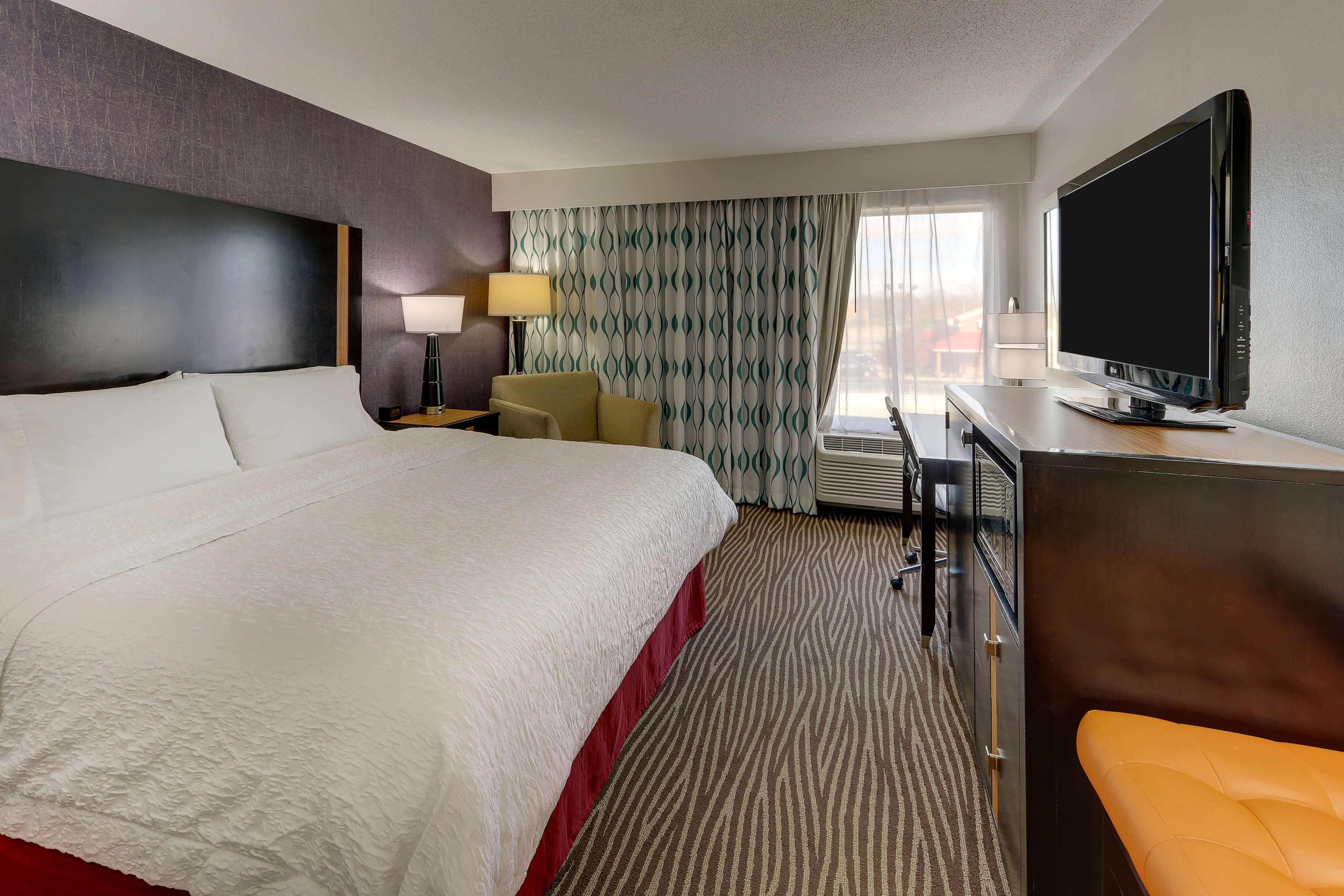 Hampton Inn Springfield Esterno foto