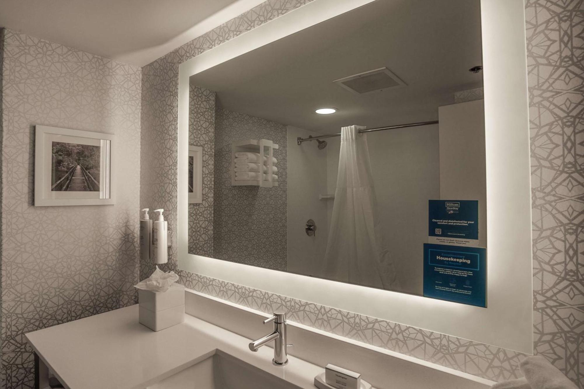 Hampton Inn Springfield Esterno foto