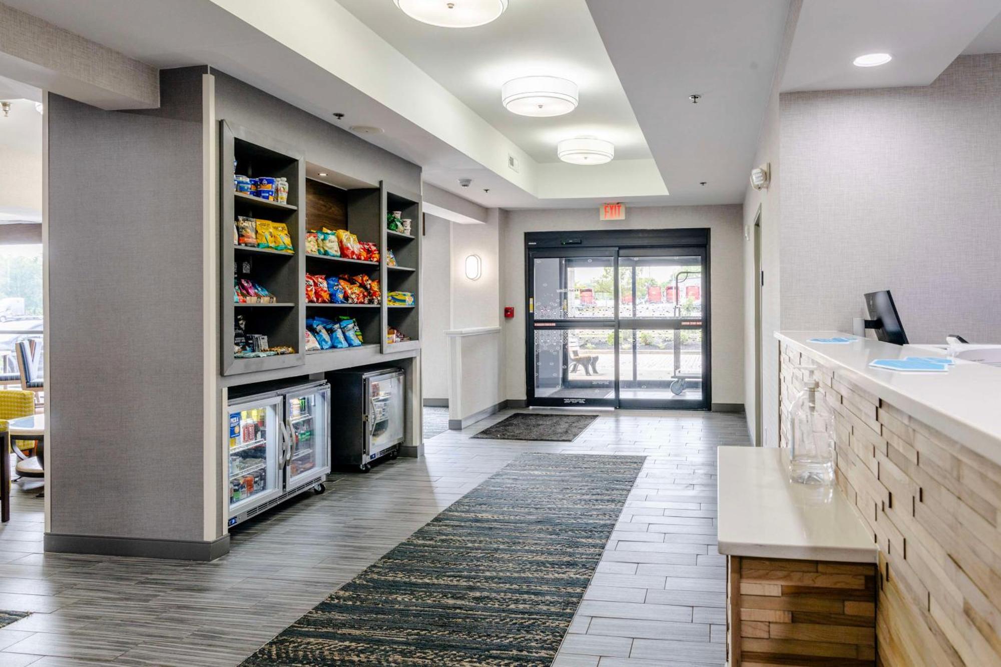 Hampton Inn Springfield Esterno foto