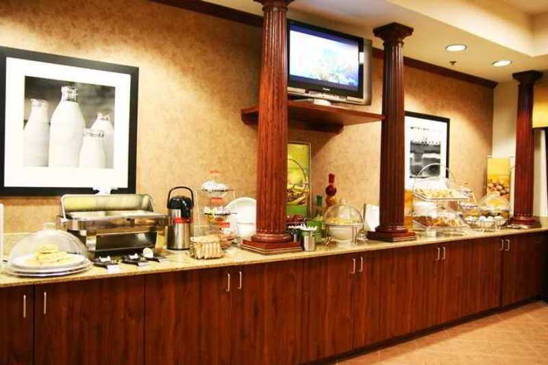 Hampton Inn Springfield Esterno foto