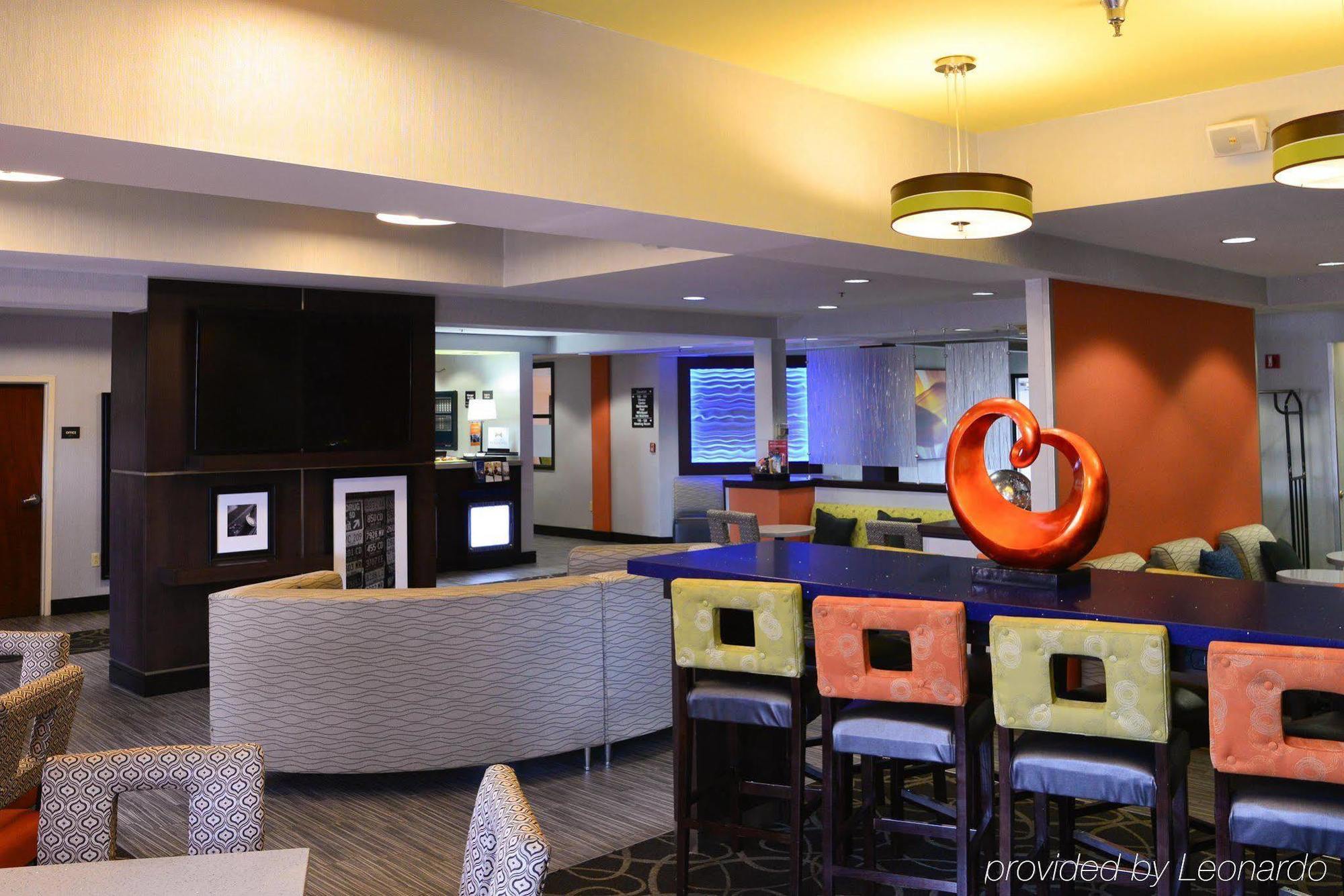 Hampton Inn Springfield Esterno foto