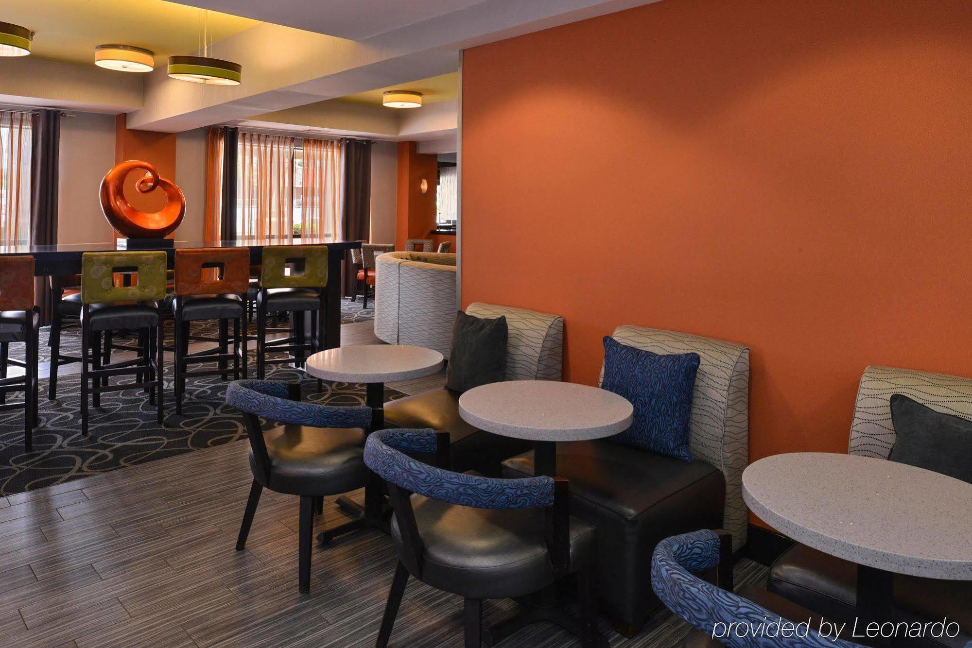 Hampton Inn Springfield Esterno foto