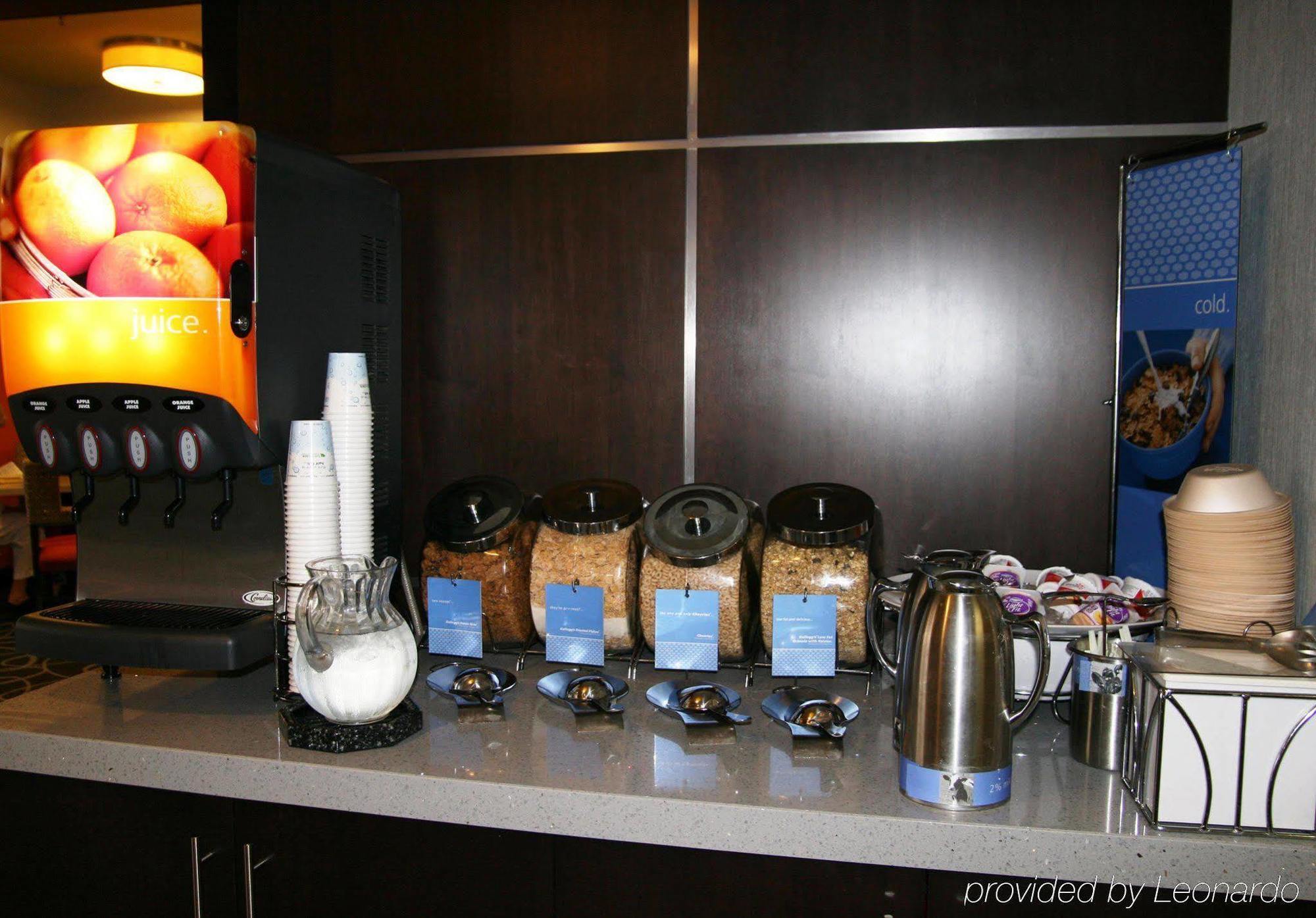 Hampton Inn Springfield Esterno foto