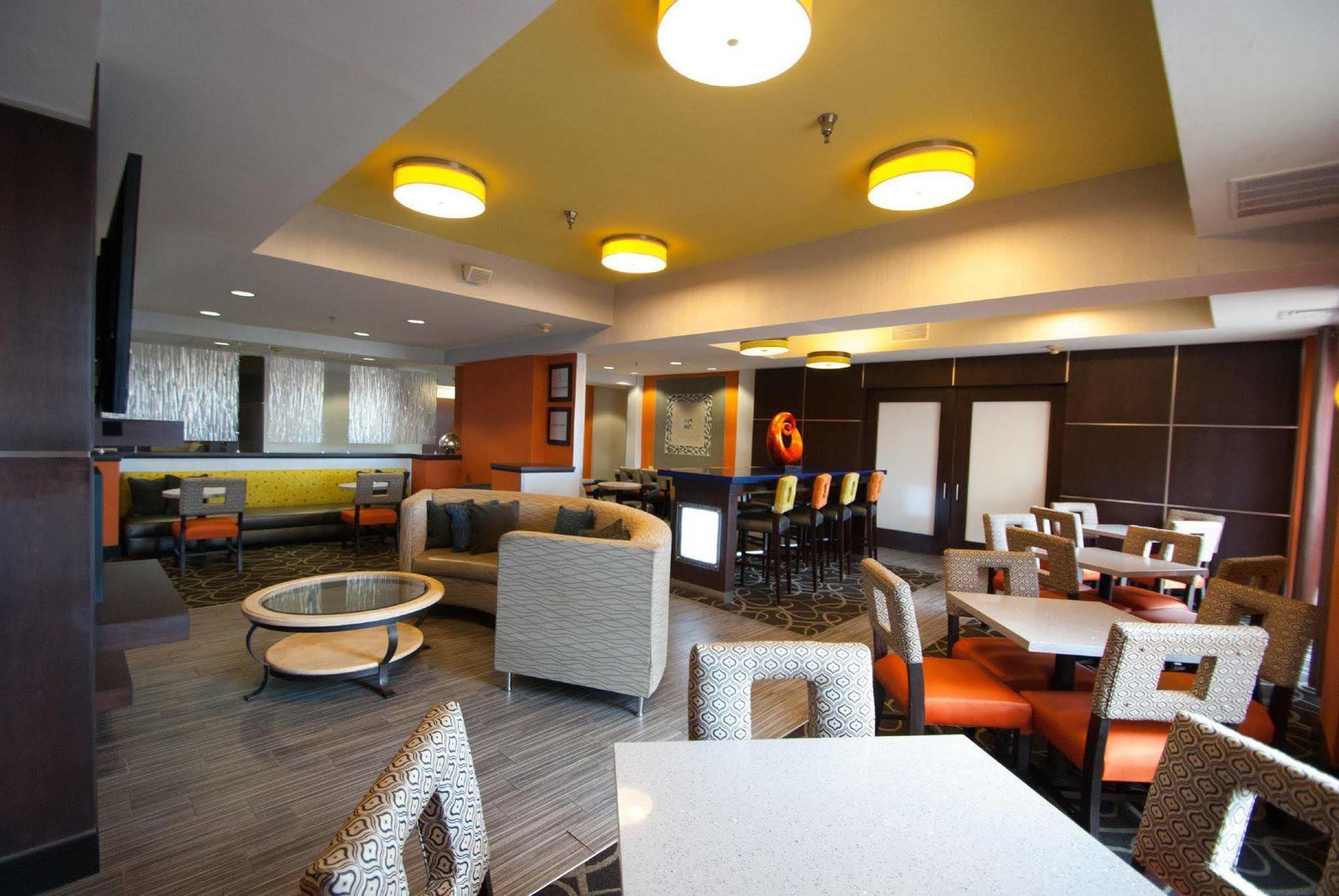 Hampton Inn Springfield Esterno foto